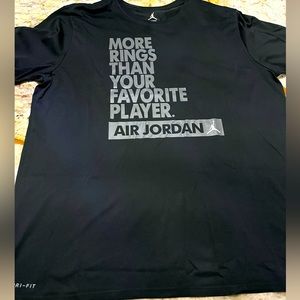 Black Jordan t shirt